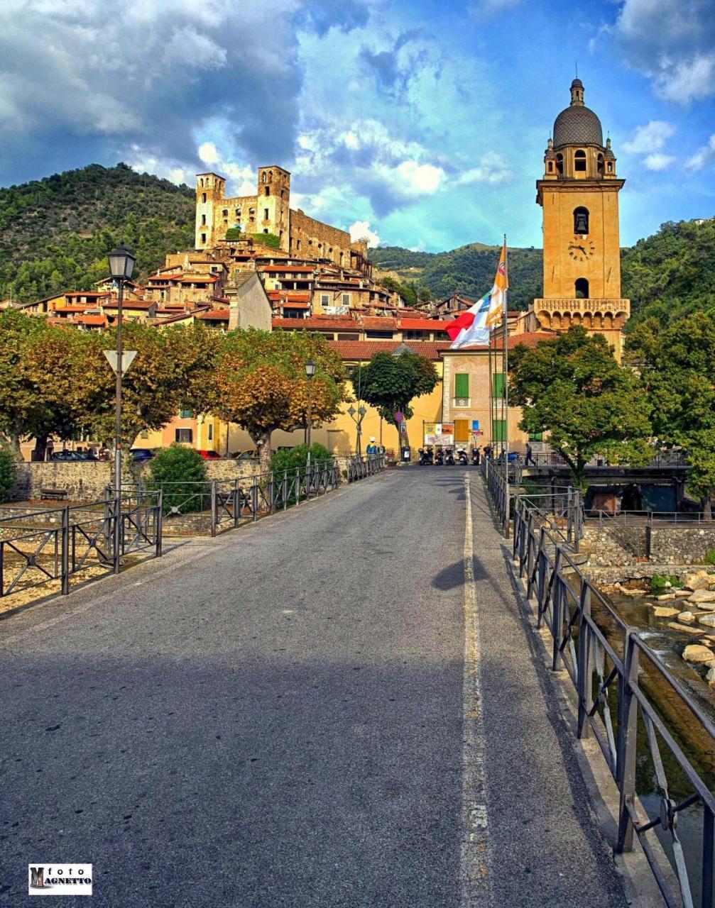 Stardust - Bedbluesky Villa Dolceacqua Eksteriør bilde